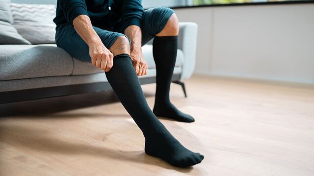 compression-socks-101-1440x810.jpg